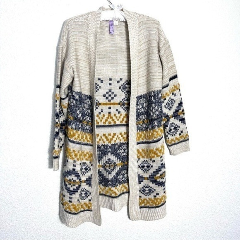 Francesca's Maggie Border Printed Cardigan Size Small Southwest Aztec Western